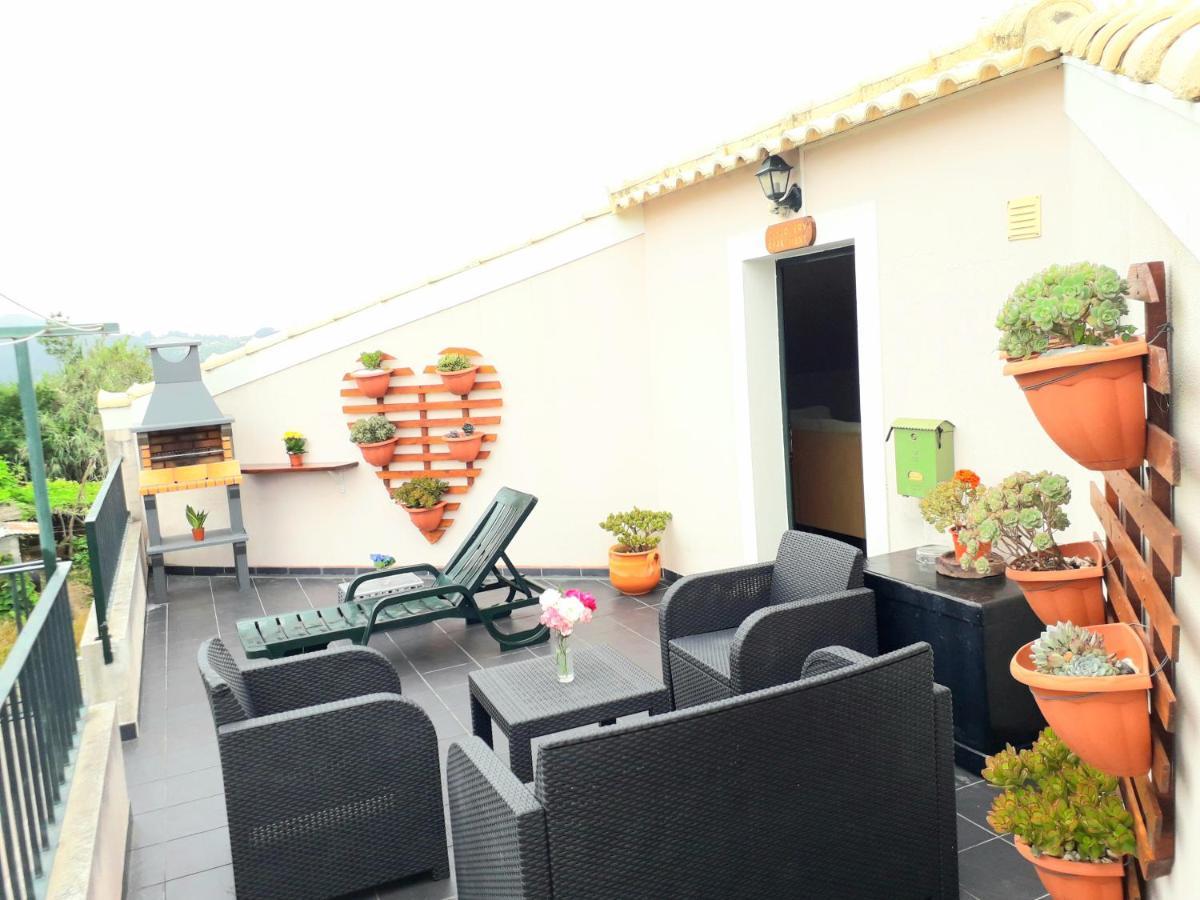 Discovery Apartment 桑塔纳 外观 照片