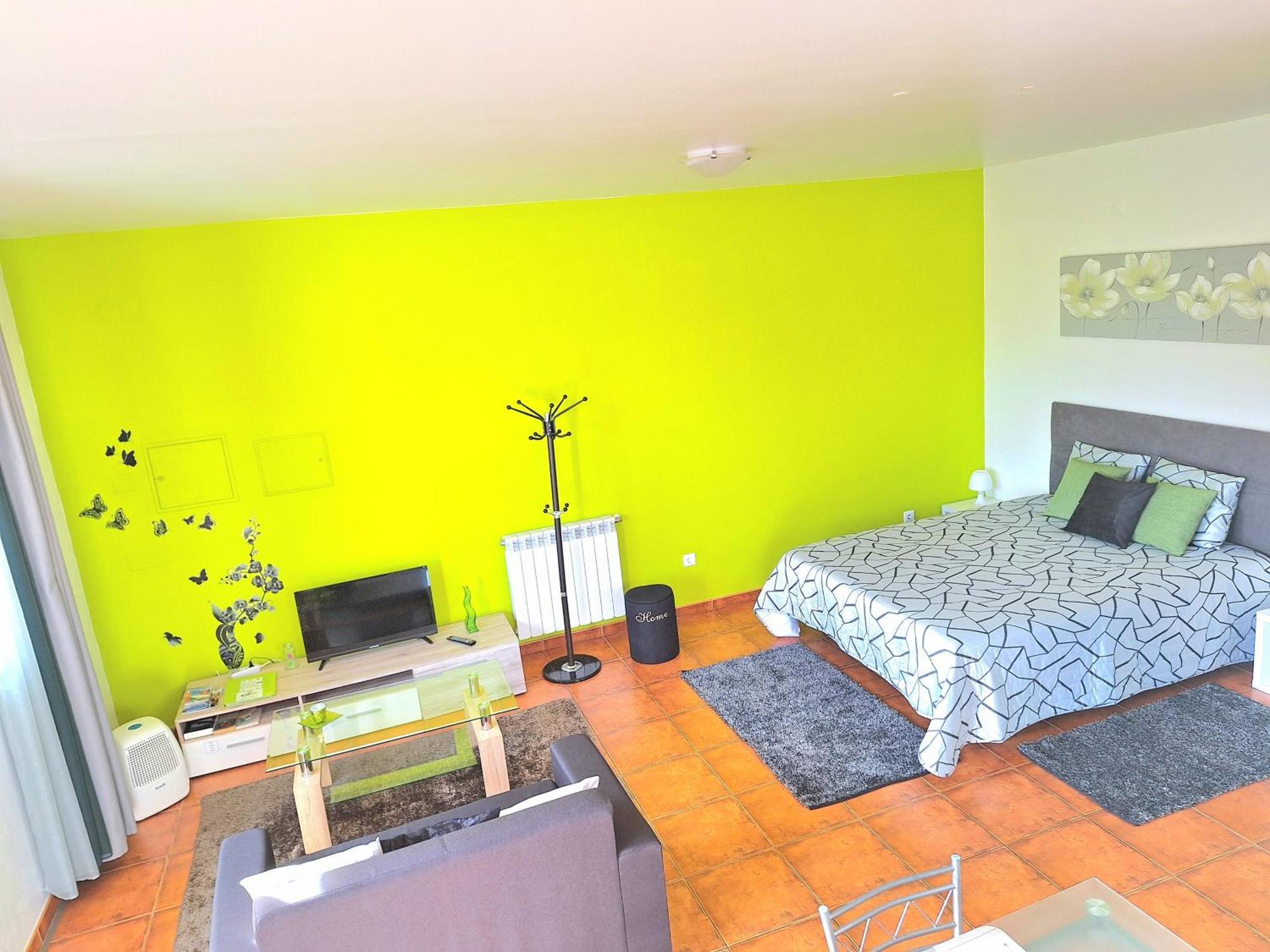 Discovery Apartment 桑塔纳 外观 照片