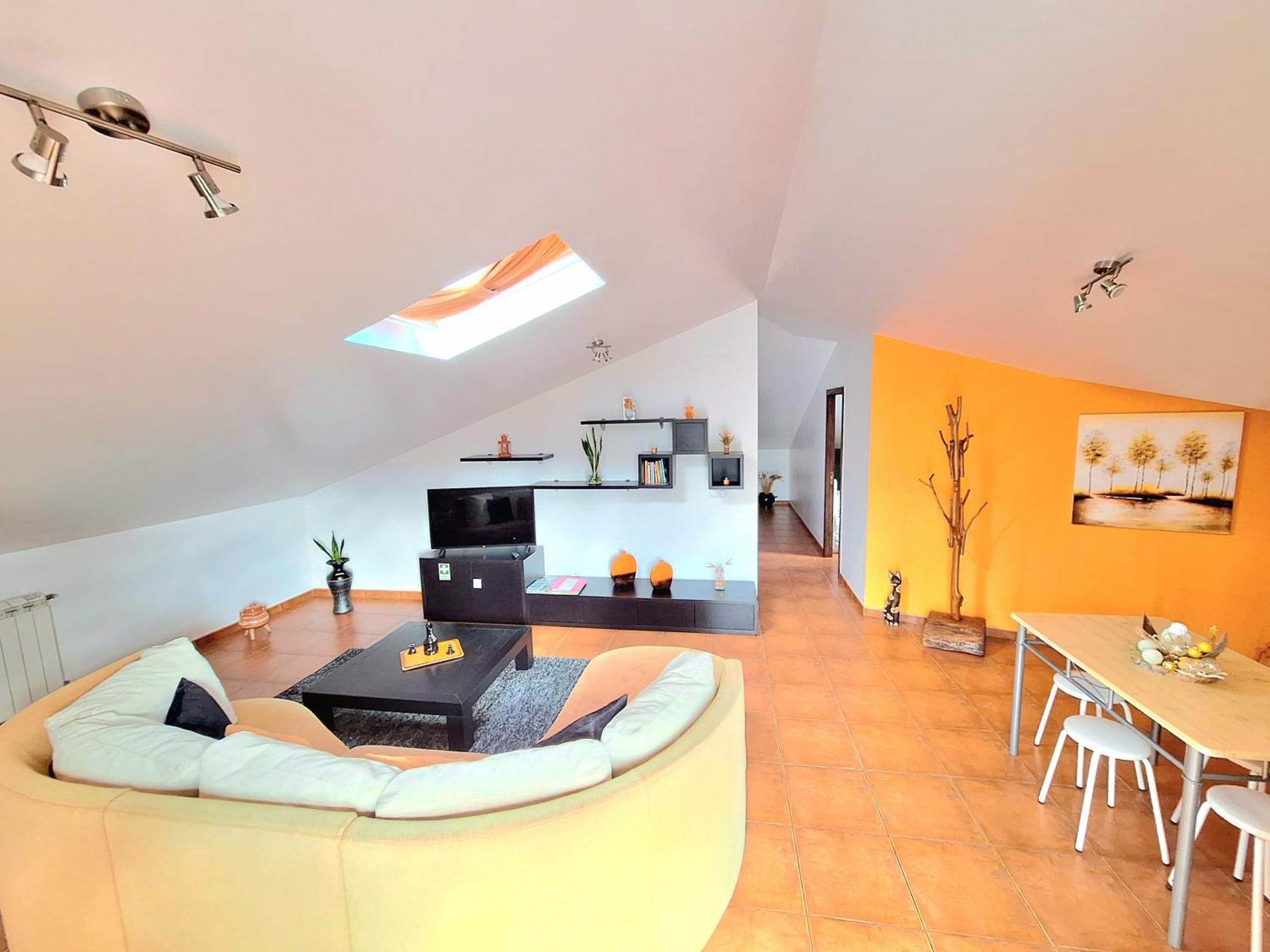 Discovery Apartment 桑塔纳 外观 照片