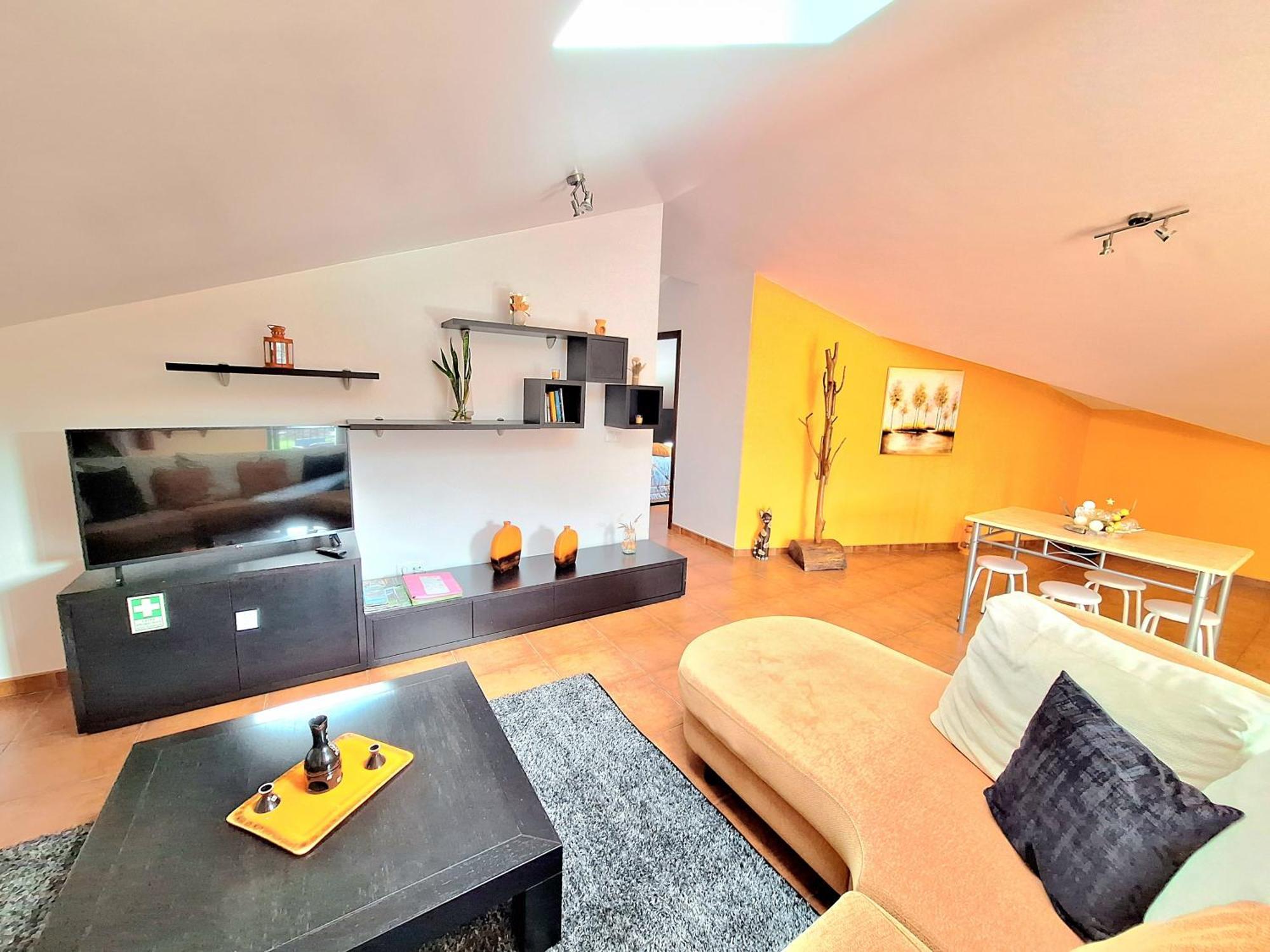 Discovery Apartment 桑塔纳 外观 照片